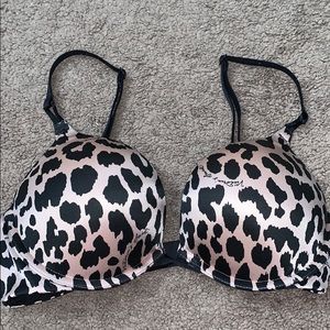 Victoria Secret bombshell bra